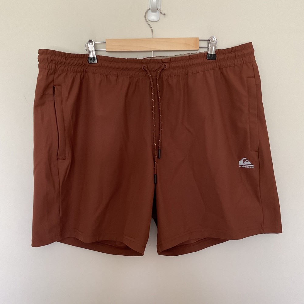 Quiksilver Mens Sz XXL Stretch Comfort Dry Flight Shorts Regular Fit Brown Beach